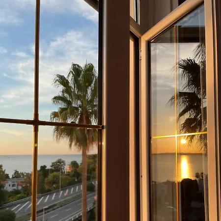 Seaview Penthouse+77m2 Privat Roof Terrace Near And Cannes Vallauris